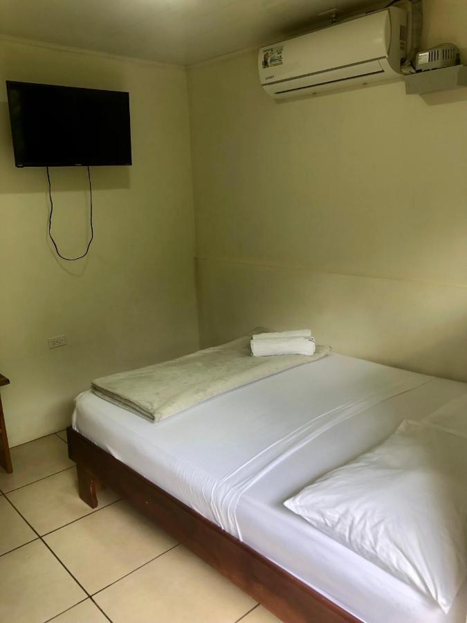 Le Petit Hotel La Fortuna Exterior foto